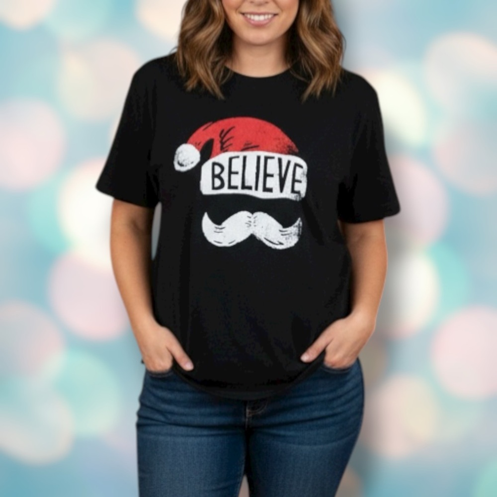 Woman’s Christmas Santa “Believe” Black Short Sleeve Tee Shirt Top Size L